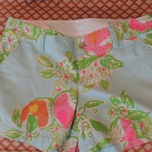 Lilly Pulitzer Callahan Short size 10